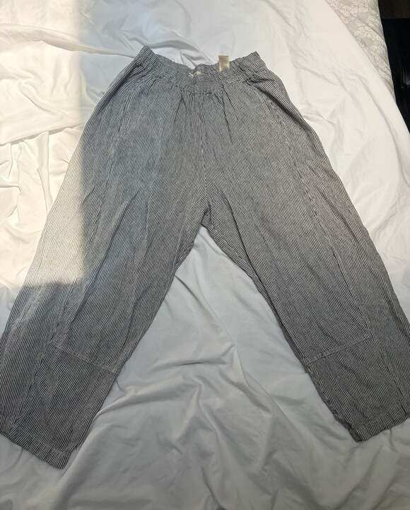 Max Studio Pants - Max Studio London Striped Linen Blend Pull-On Lantern Pants size L